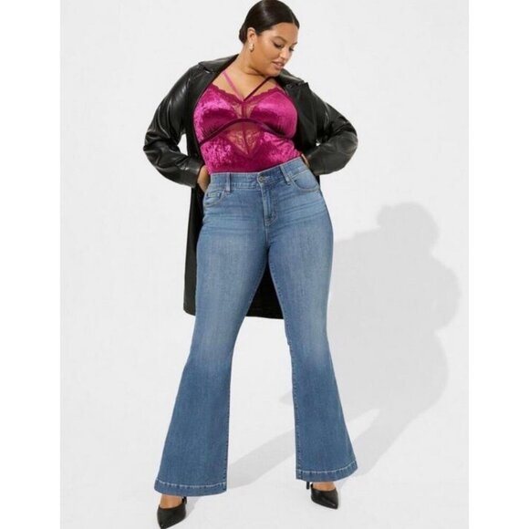 NWT Torrid Bodysuit Velour Purple Navarra Triangle Bust Thong Size 0X Large - Picture 2 of 5